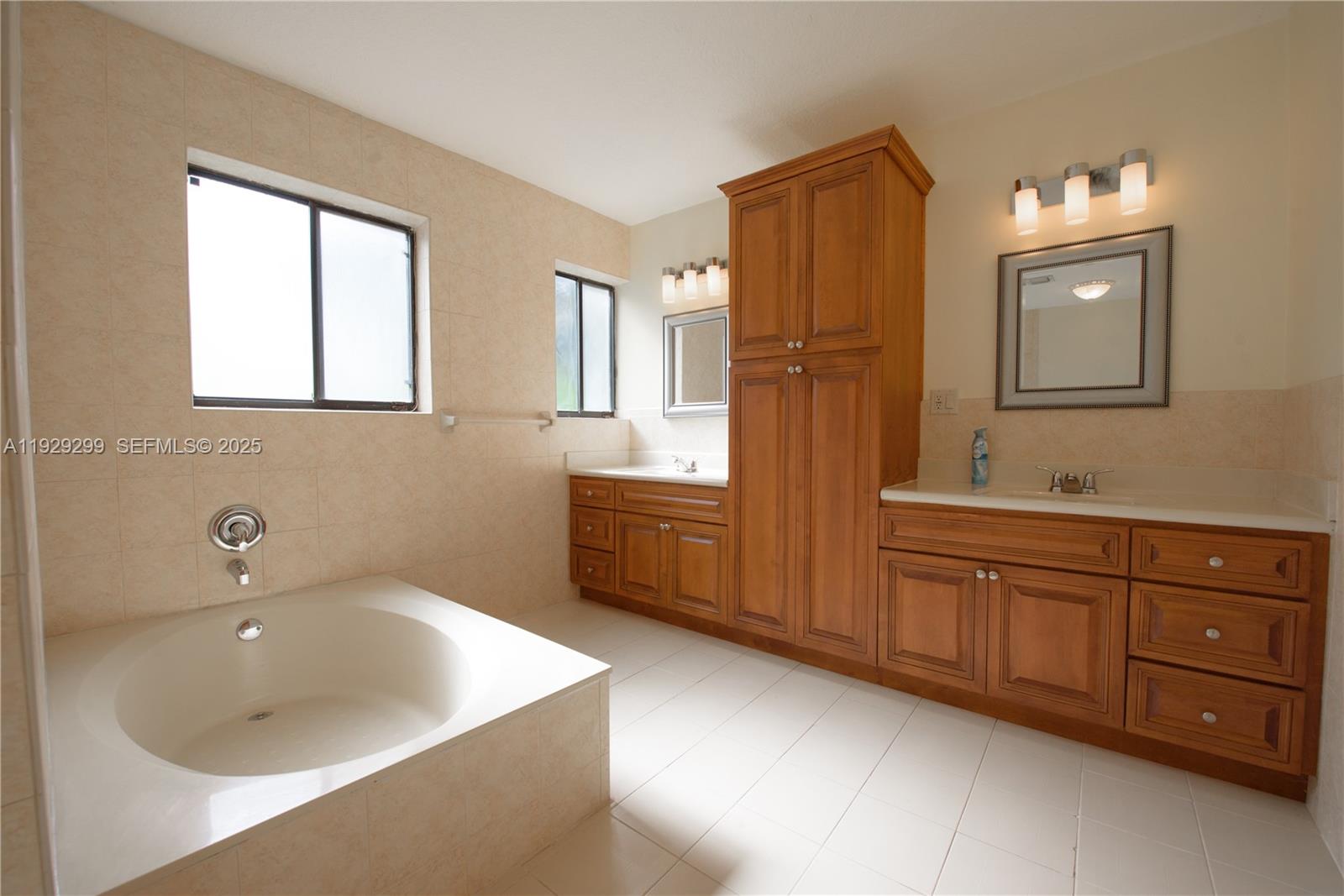 EPMORE GROVE ESTATES - Residential