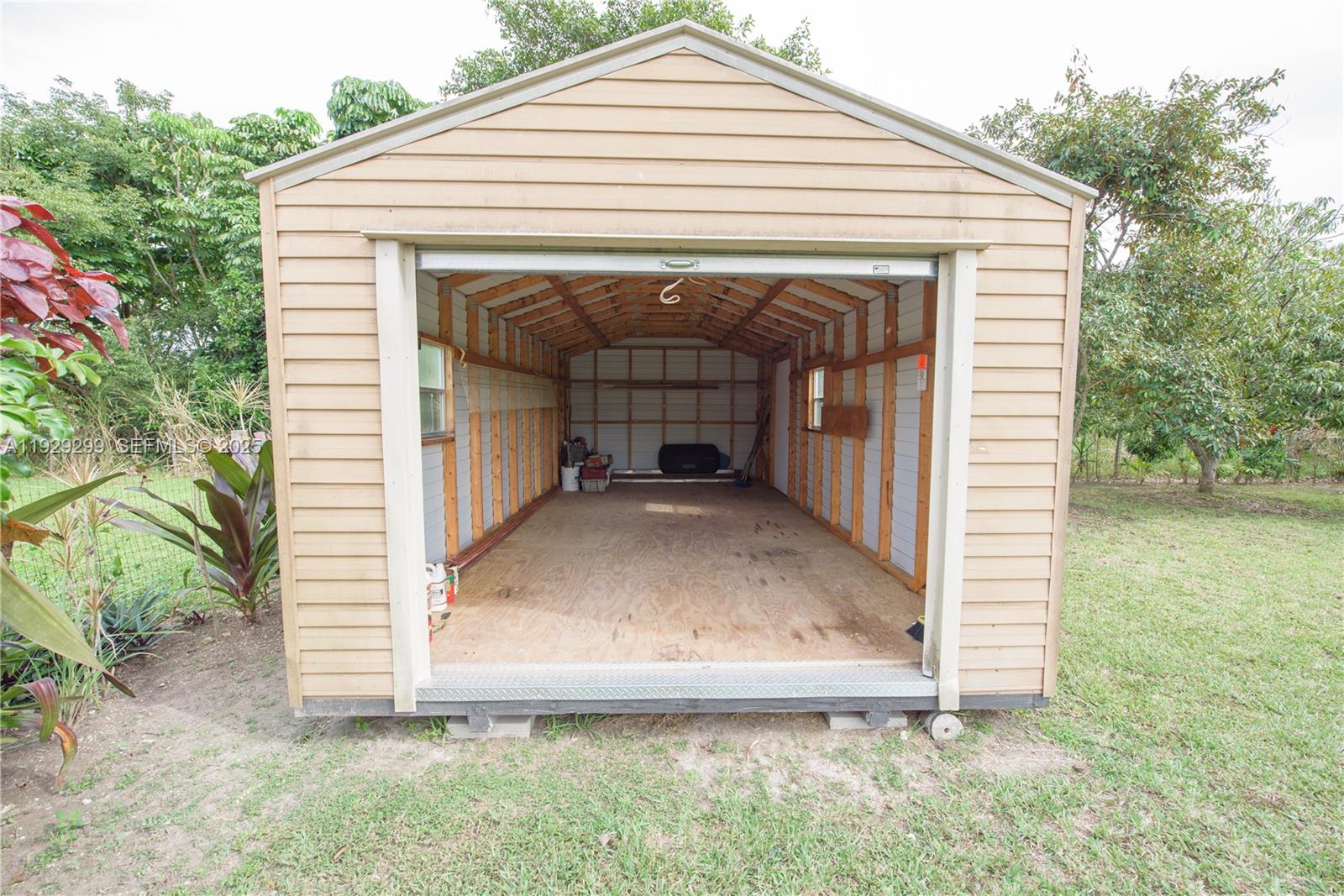 EPMORE GROVE ESTATES - Residential