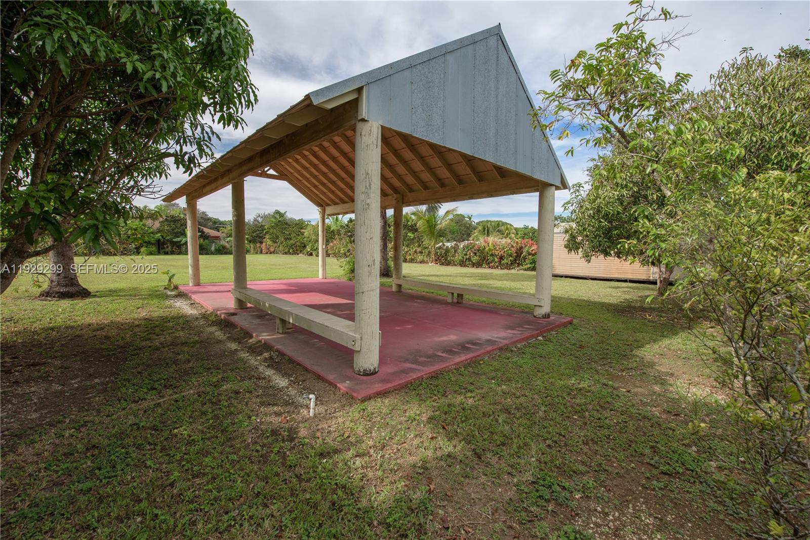 EPMORE GROVE ESTATES - Residential