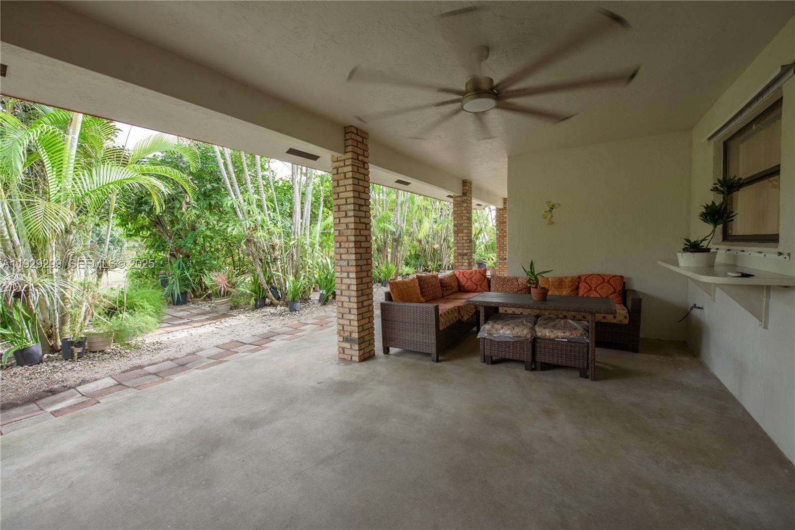 EPMORE GROVE ESTATES - Residential