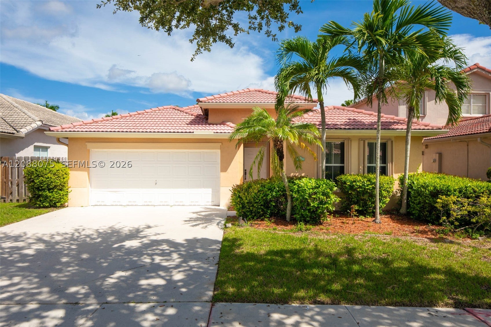 13945 S Cypress Cove Cir
