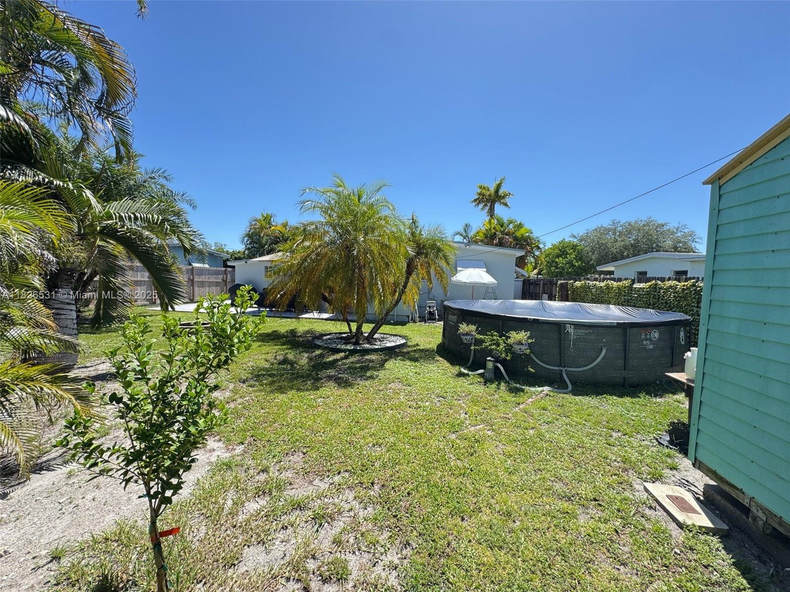 LAKE FOREST SEC 3 - Residential