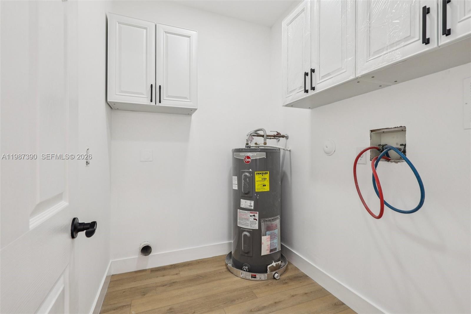 WYNDHAM LAKES NORTH - Residential