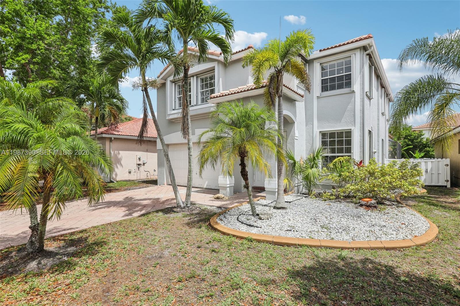 WYNDHAM LAKES NORTH - Residential