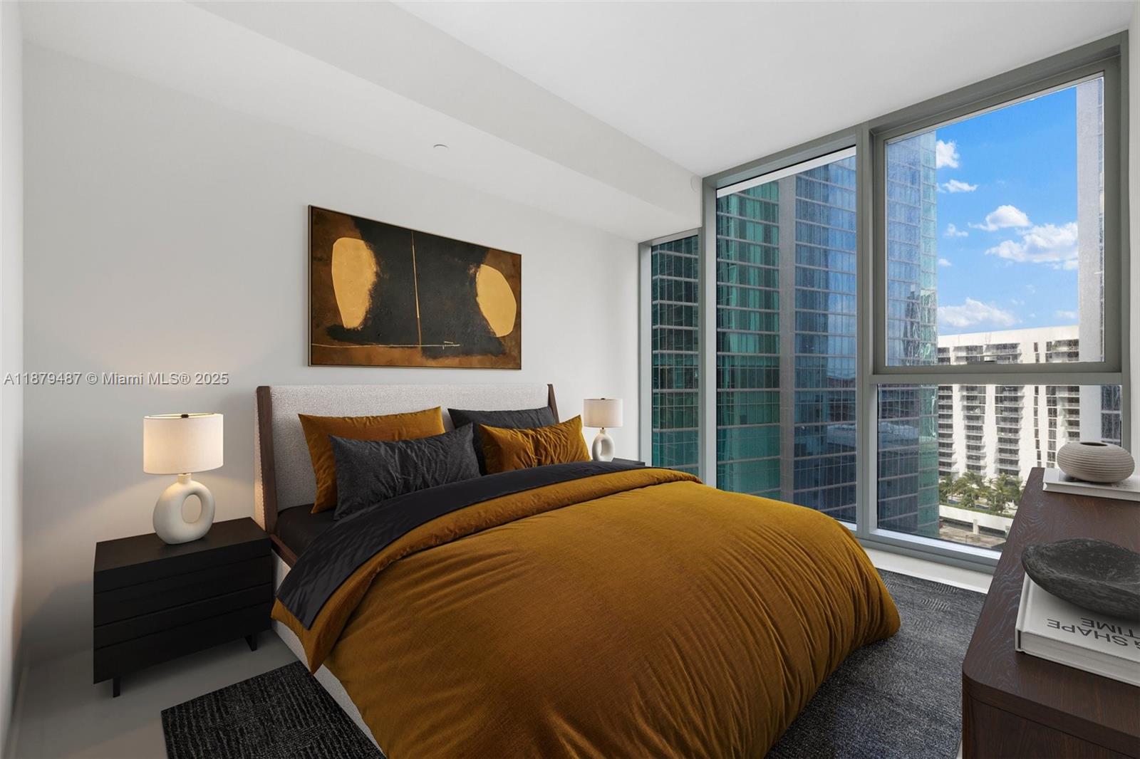ASTON MARTIN RESIDENCES - Residential