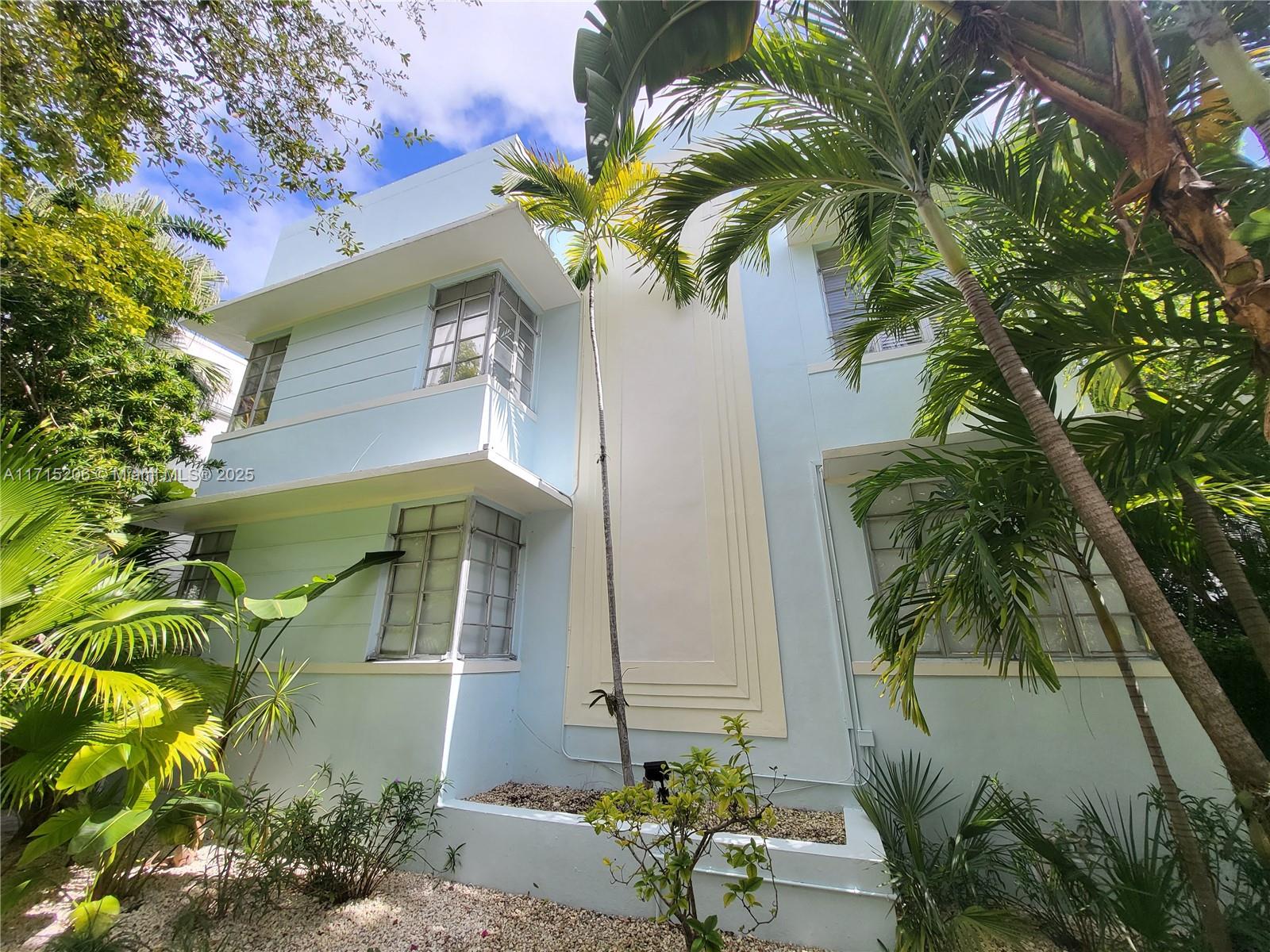 827 Jefferson Ave 6, Miami Beach, Miami-Dade County, Florida - 2 Bedrooms  
2 Bathrooms - 
