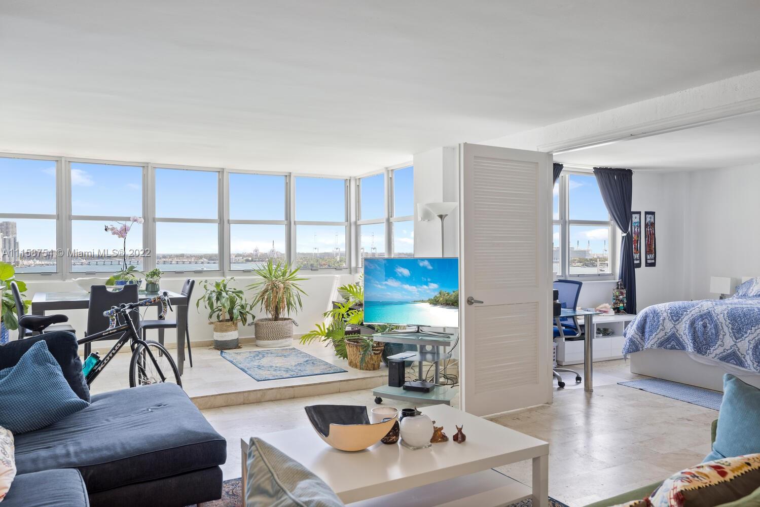 ISLAND TERRACE CONDO - Residential Lease