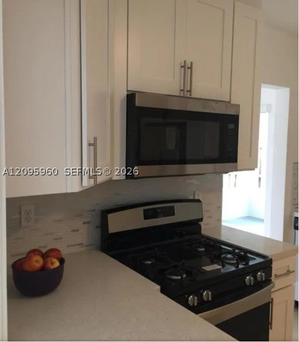 320 SW 7th Ct.