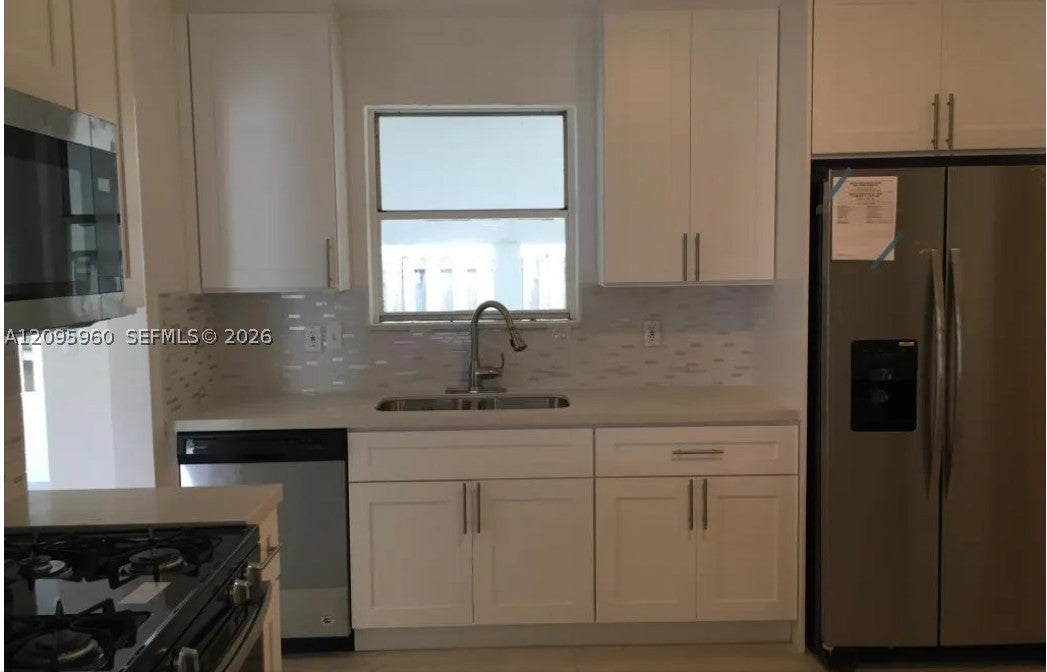 320 SW 7th Ct.