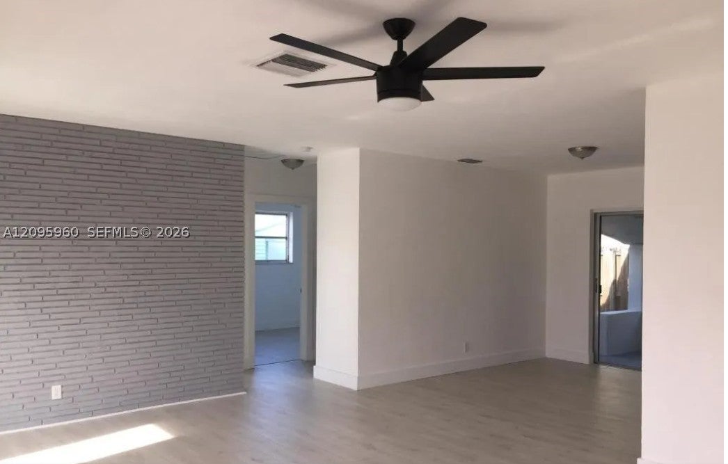 320 SW 7th Ct.