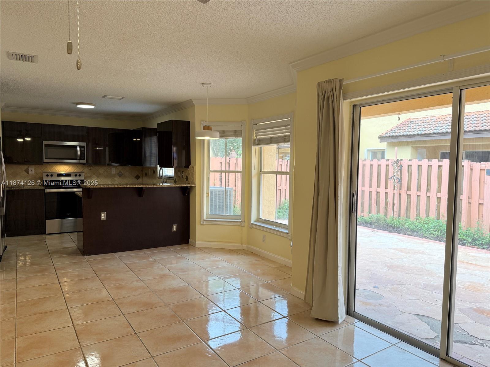 West Park-West Prcl 142-1 - Residential Lease