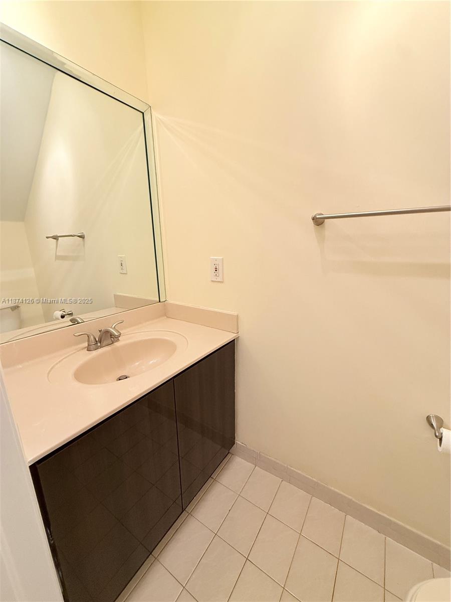 West Park-West Prcl 142-1 - Residential Lease