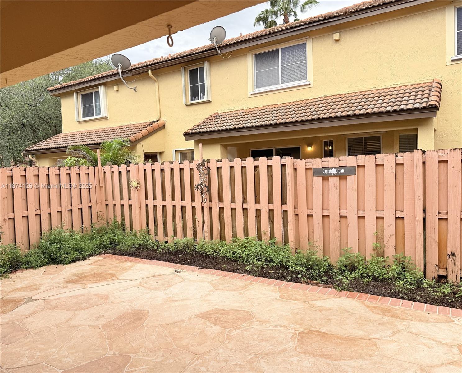 West Park-West Prcl 142-1 - Residential Lease