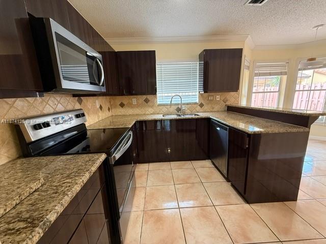 West Park-West Prcl 142-1 - Residential Lease