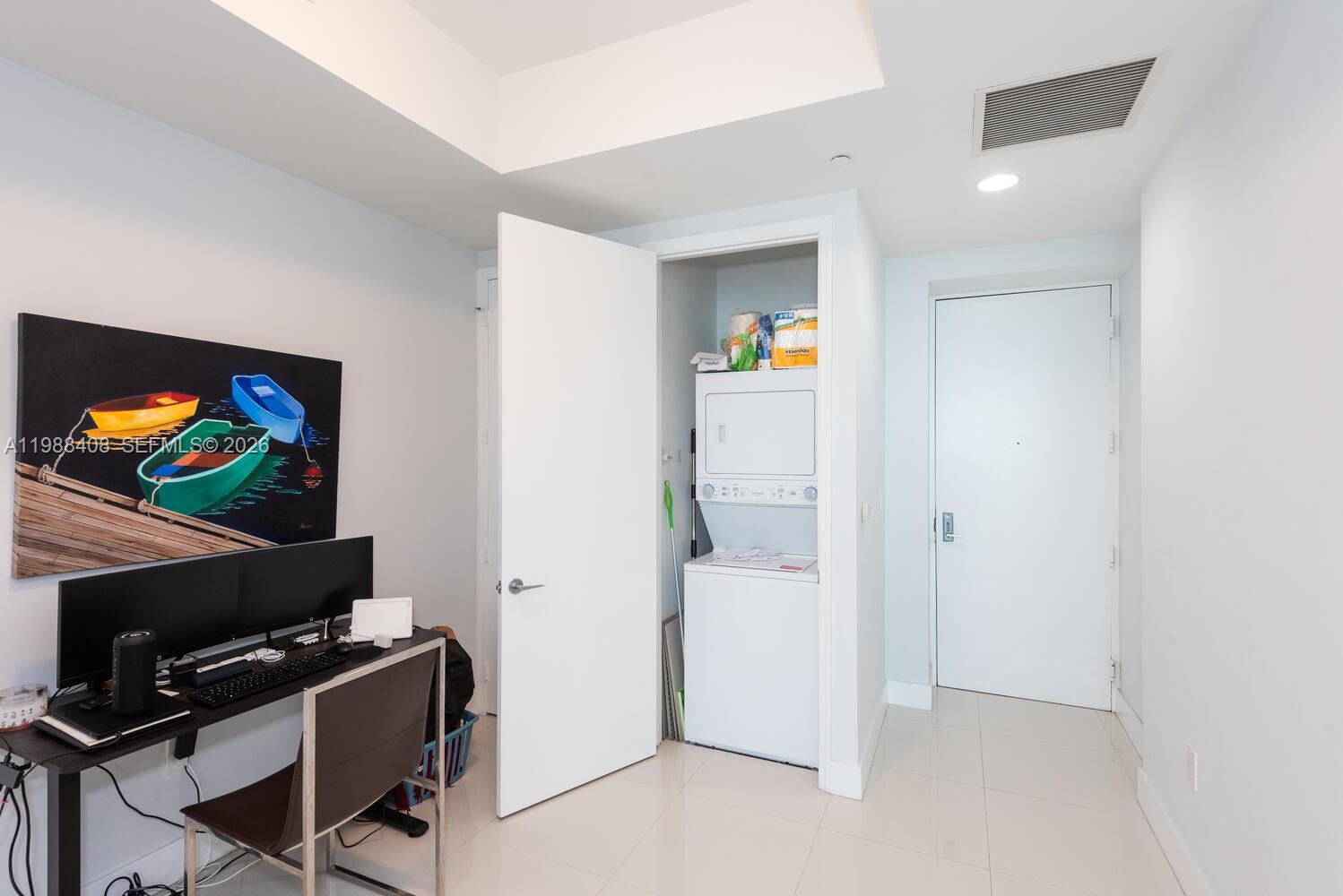 500 BRICKELL WEST CONDO - Residential