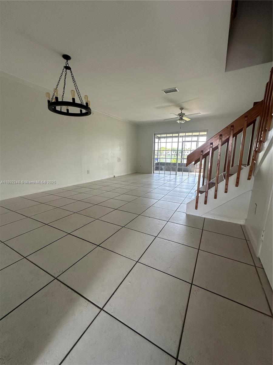 PEMBROKE POINTE SECTION T - Residential