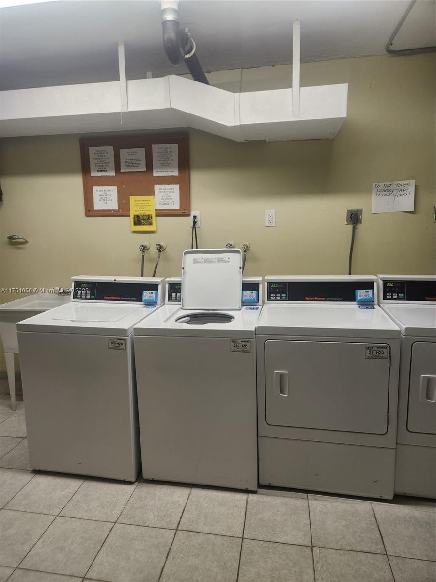 HILLCREST EAST NO 22 COND - Residential