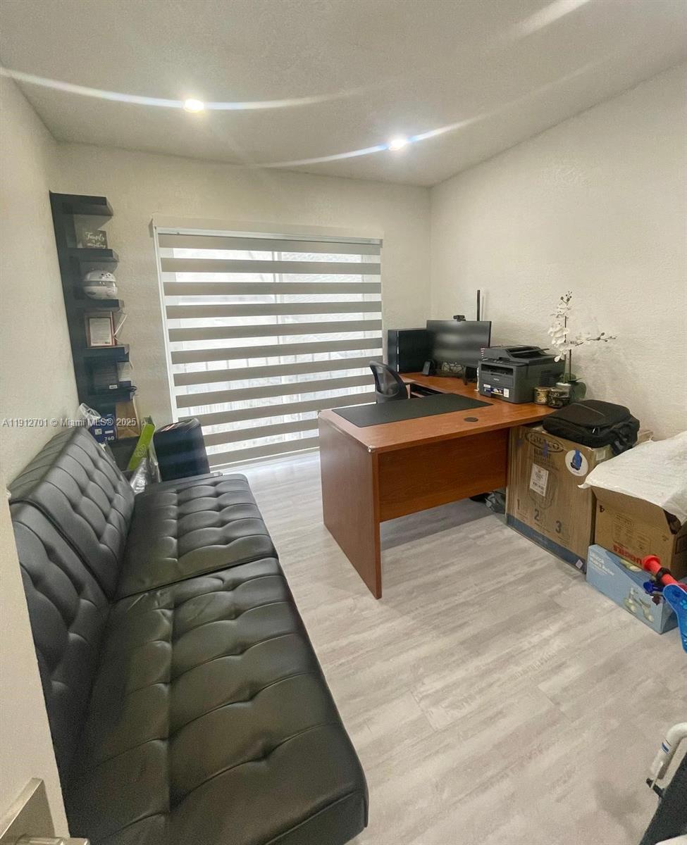 OLYMPIAN GDN CONDO - Residential Lease