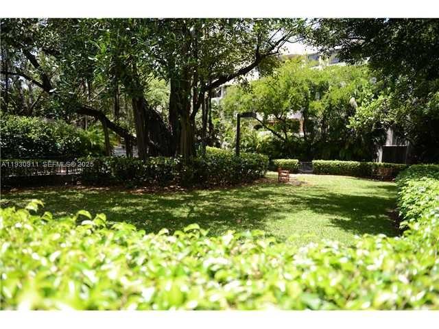 KEY COLONY NO 1 - Residential Lease