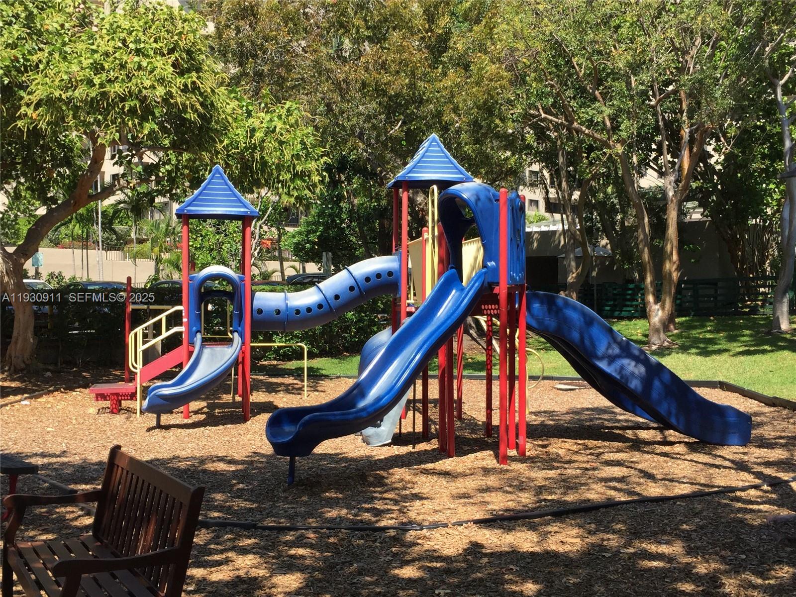 KEY COLONY NO 1 - Residential Lease