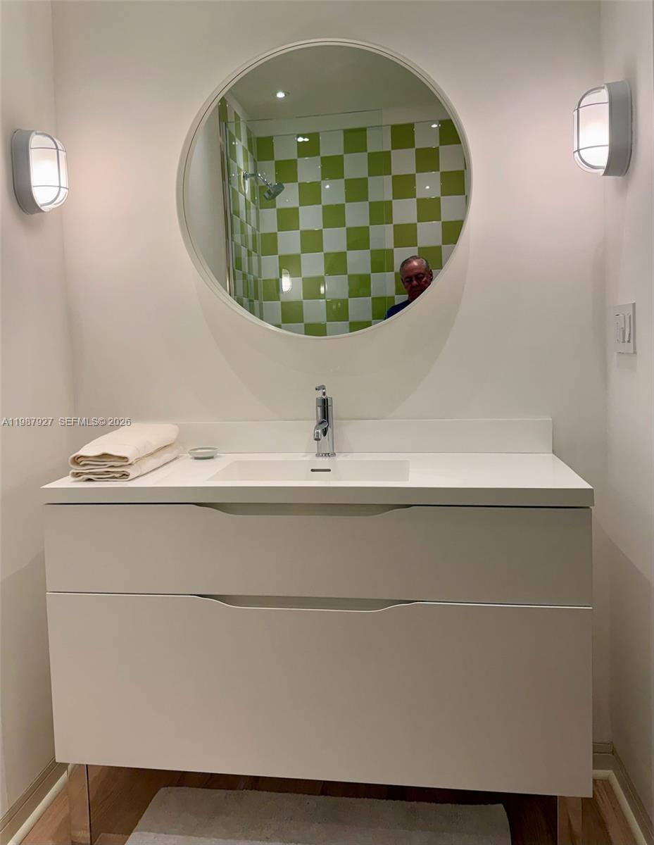 CORAL GABLES SEC B - Residential