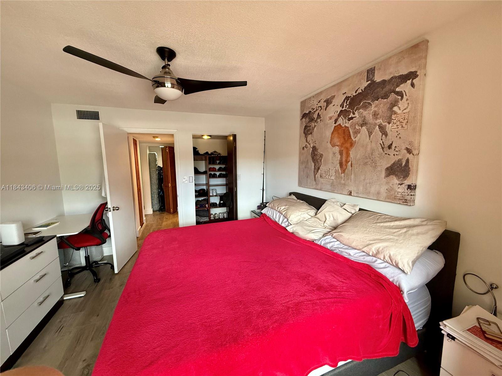 CASA DEL RIO CONDO - Residential