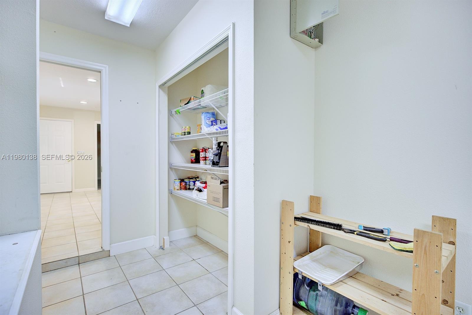 SEB CTRY EST/SEB HILLS ARE - Residential