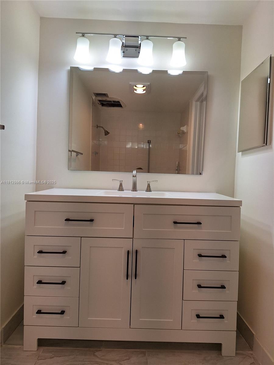 HILLCREST EAST NO 19 COND - Residential Lease