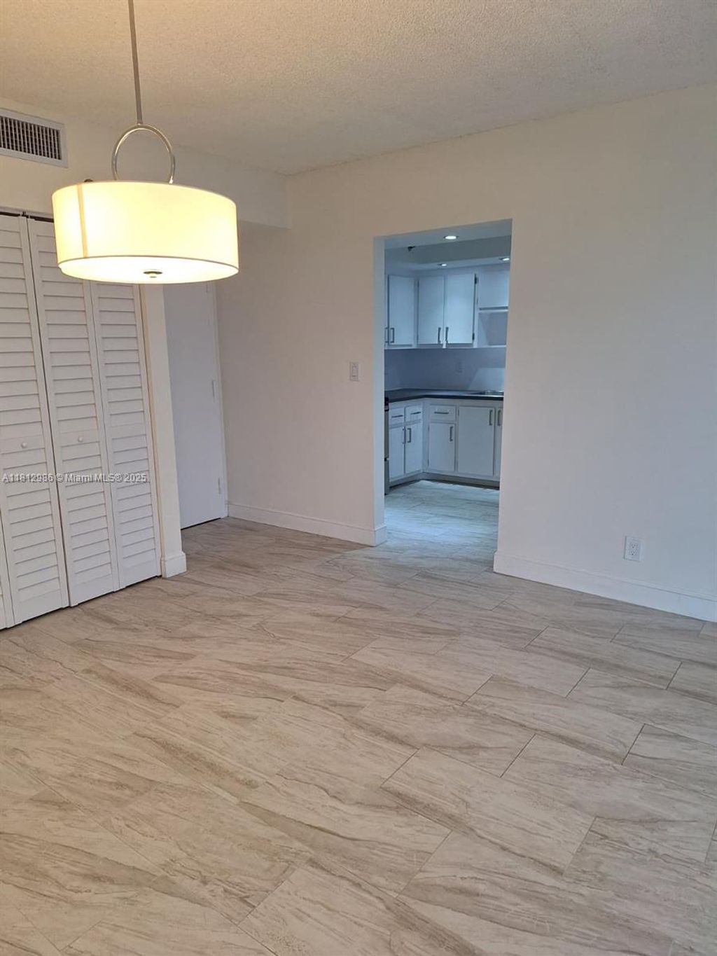 Photo of 901 Hillcrest Dr #415, Hollywood, FL 33021 (MLS # A11812986)
