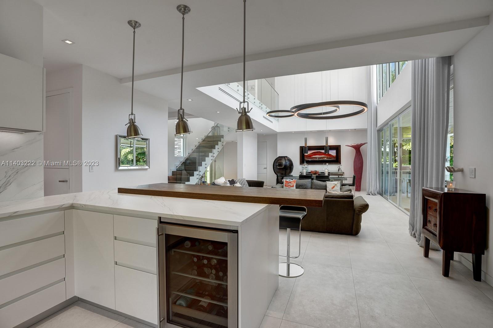 TROPICAL ISLE HOMES SUB 4 - Residential