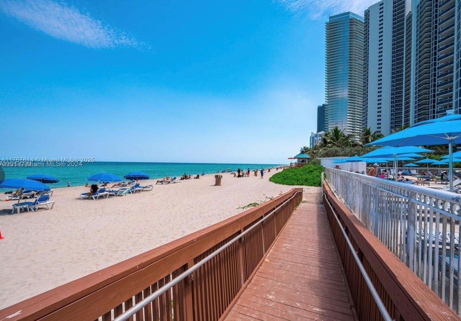 THE AVENTURA BEACH CLUB C - Residential