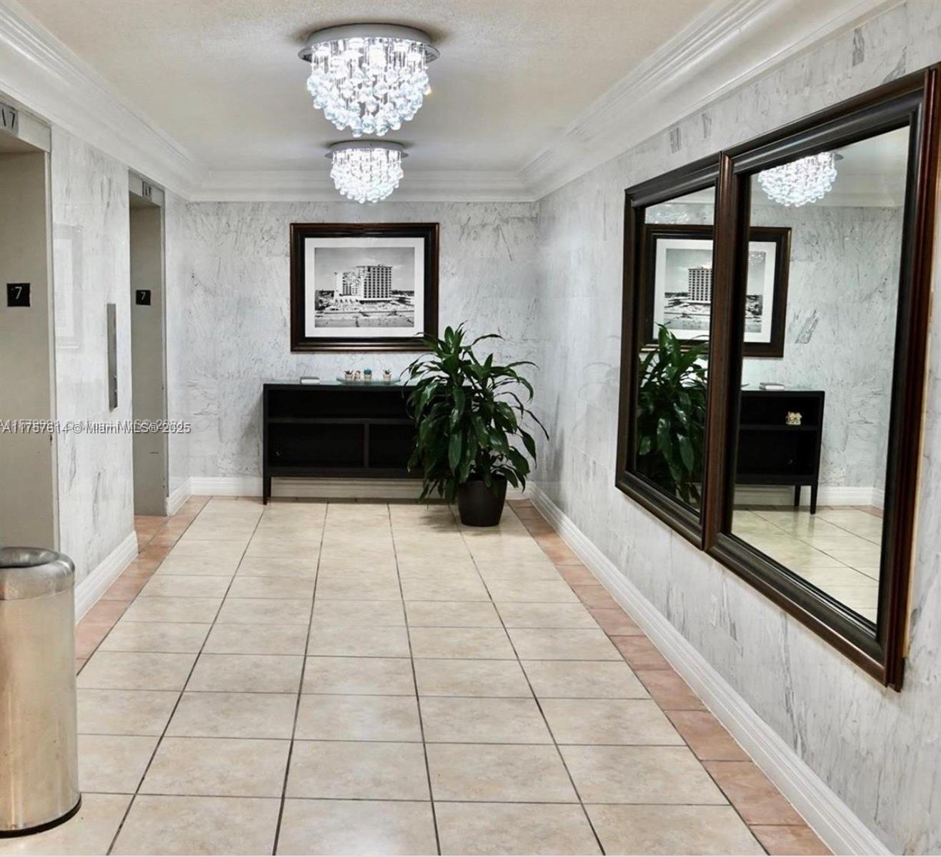 THE AVENTURA BEACH CLUB C - Residential