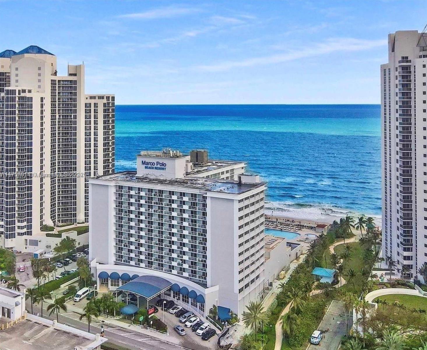 THE AVENTURA BEACH CLUB C - Residential