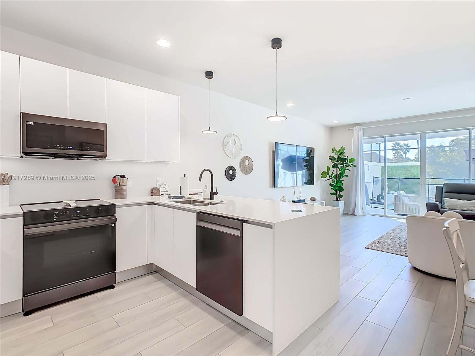 TRANQUILITY TOWNHOMES - Residential