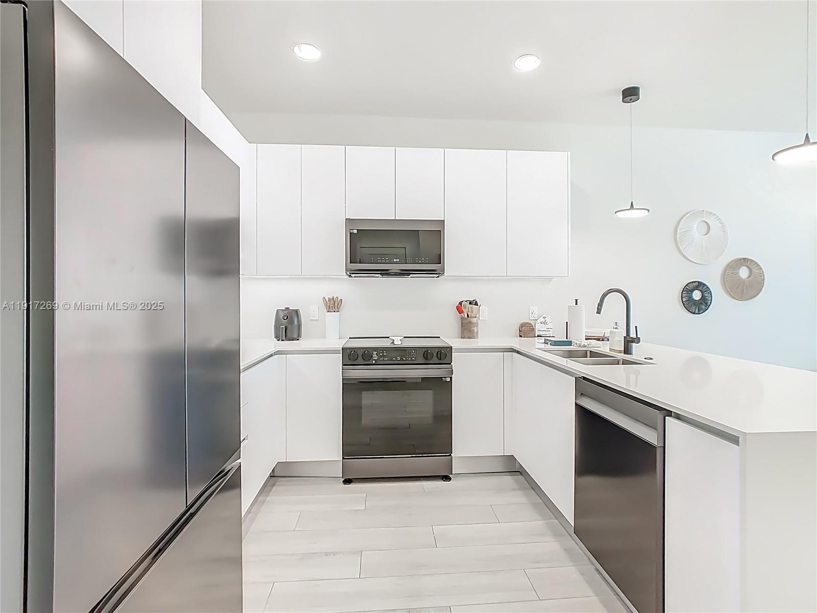 TRANQUILITY TOWNHOMES - Residential