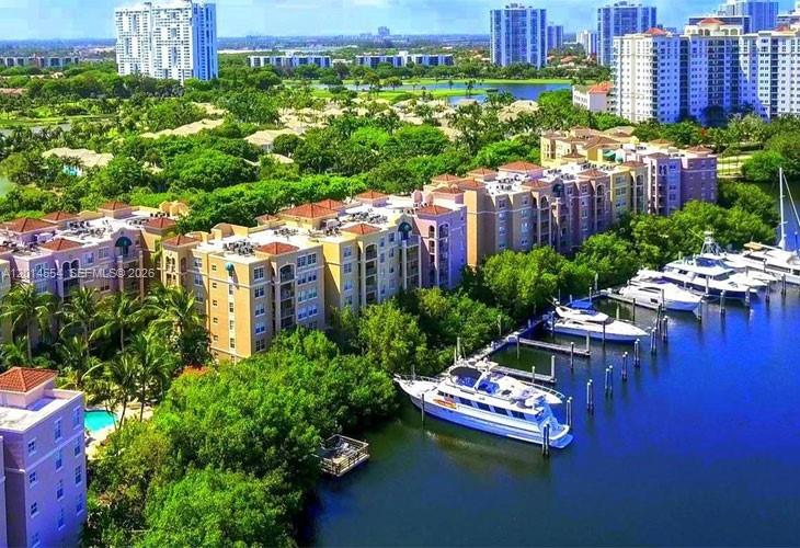 THE YACHT CLUB AT AVENTUR - Residential
