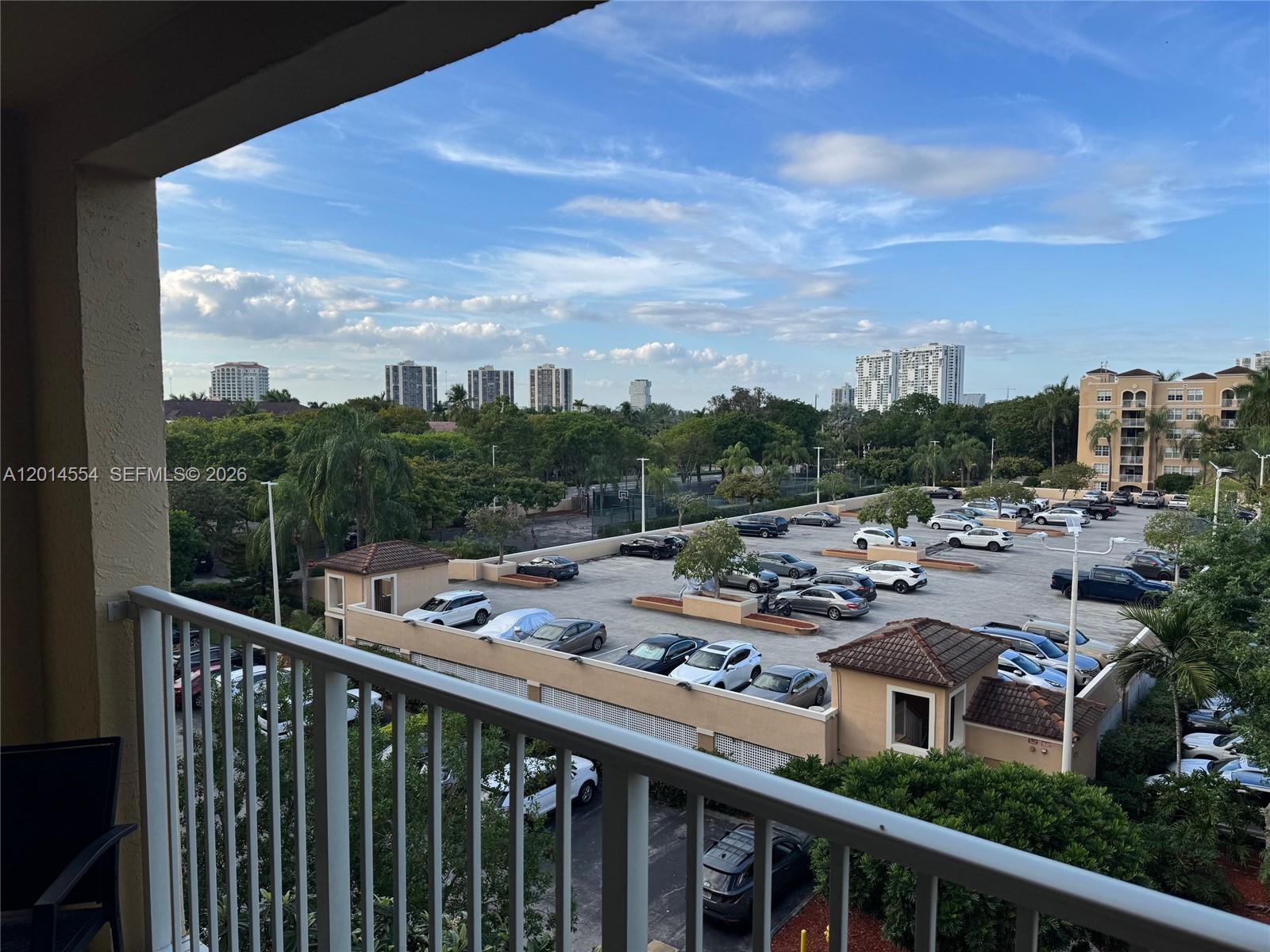 THE YACHT CLUB AT AVENTUR - Residential
