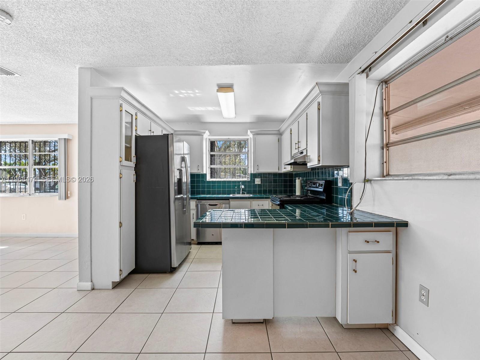 HIALEAH 16 ADDN AMD & REV - Residential