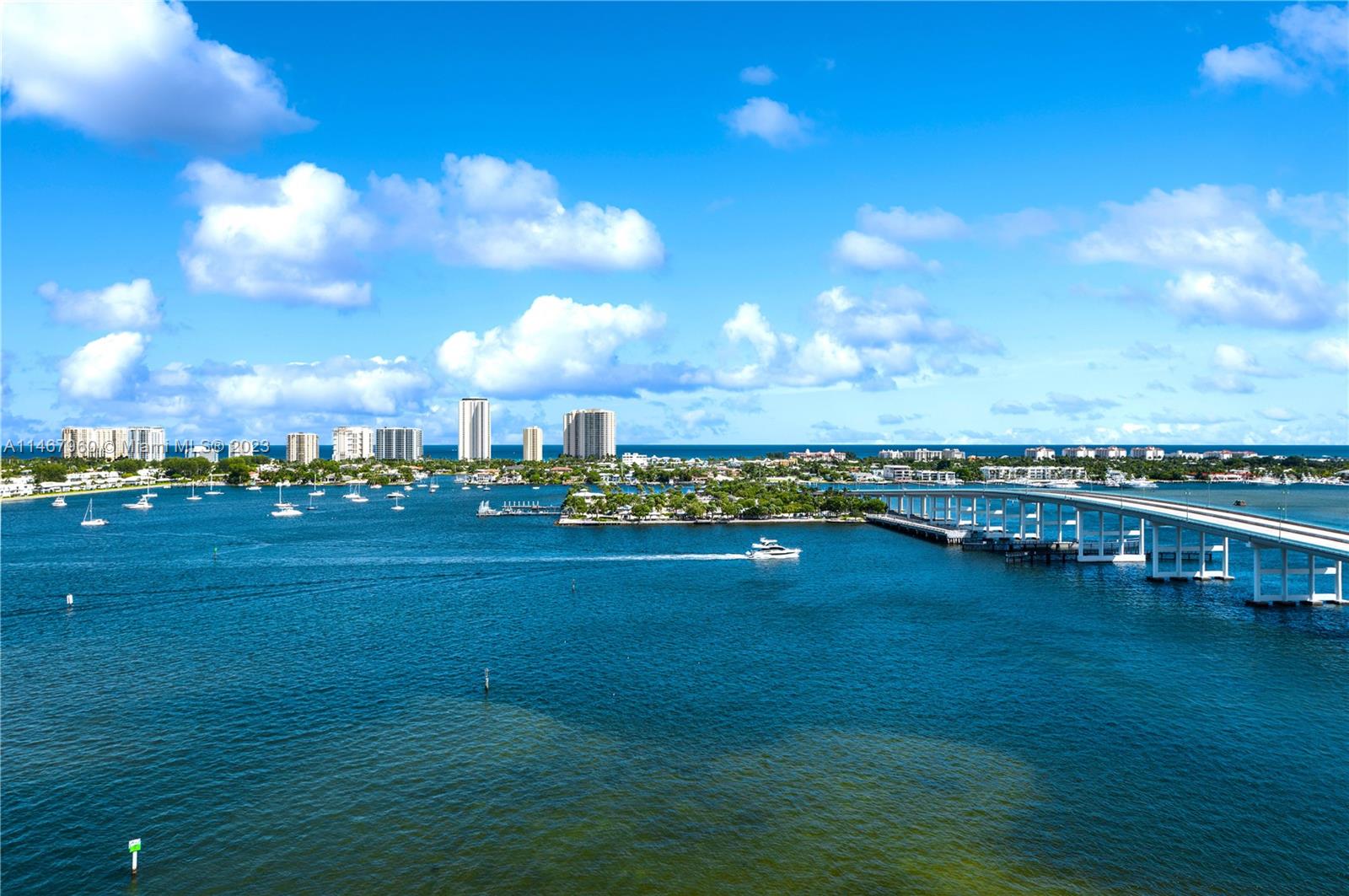 MARINA GRANDE - Residential