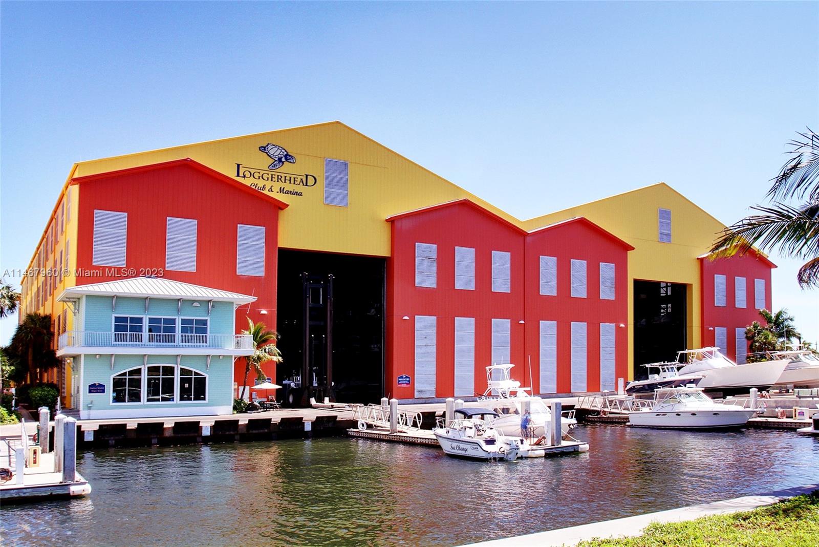 MARINA GRANDE - Residential