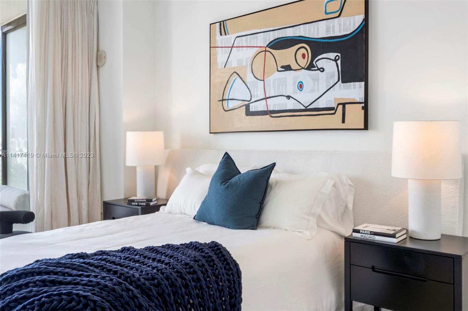 APOGEE CONDO - Residential