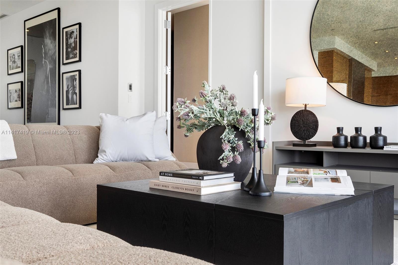 APOGEE CONDO - Residential