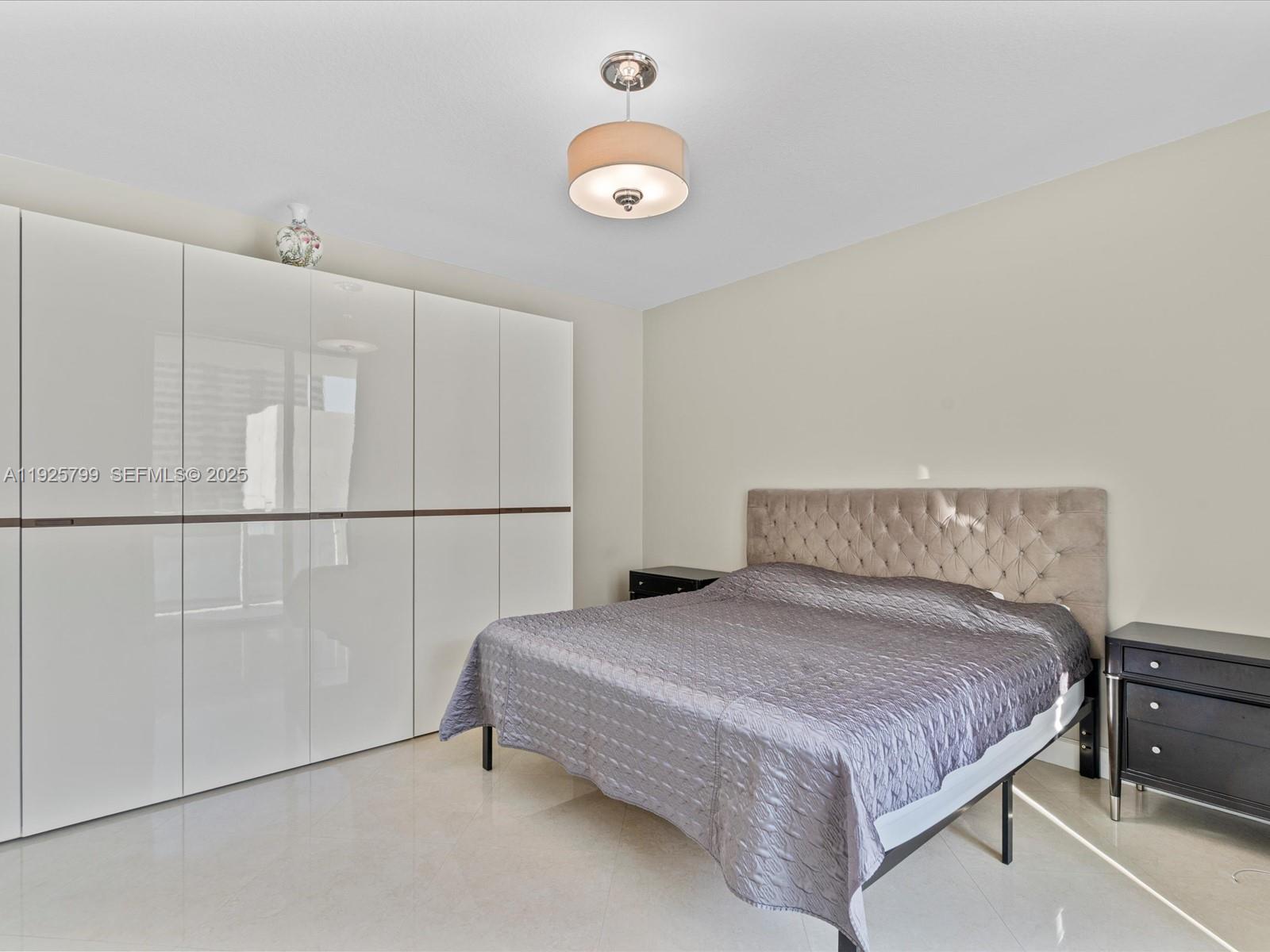 OCEAN MARINE YACHT CLUB C - Residential