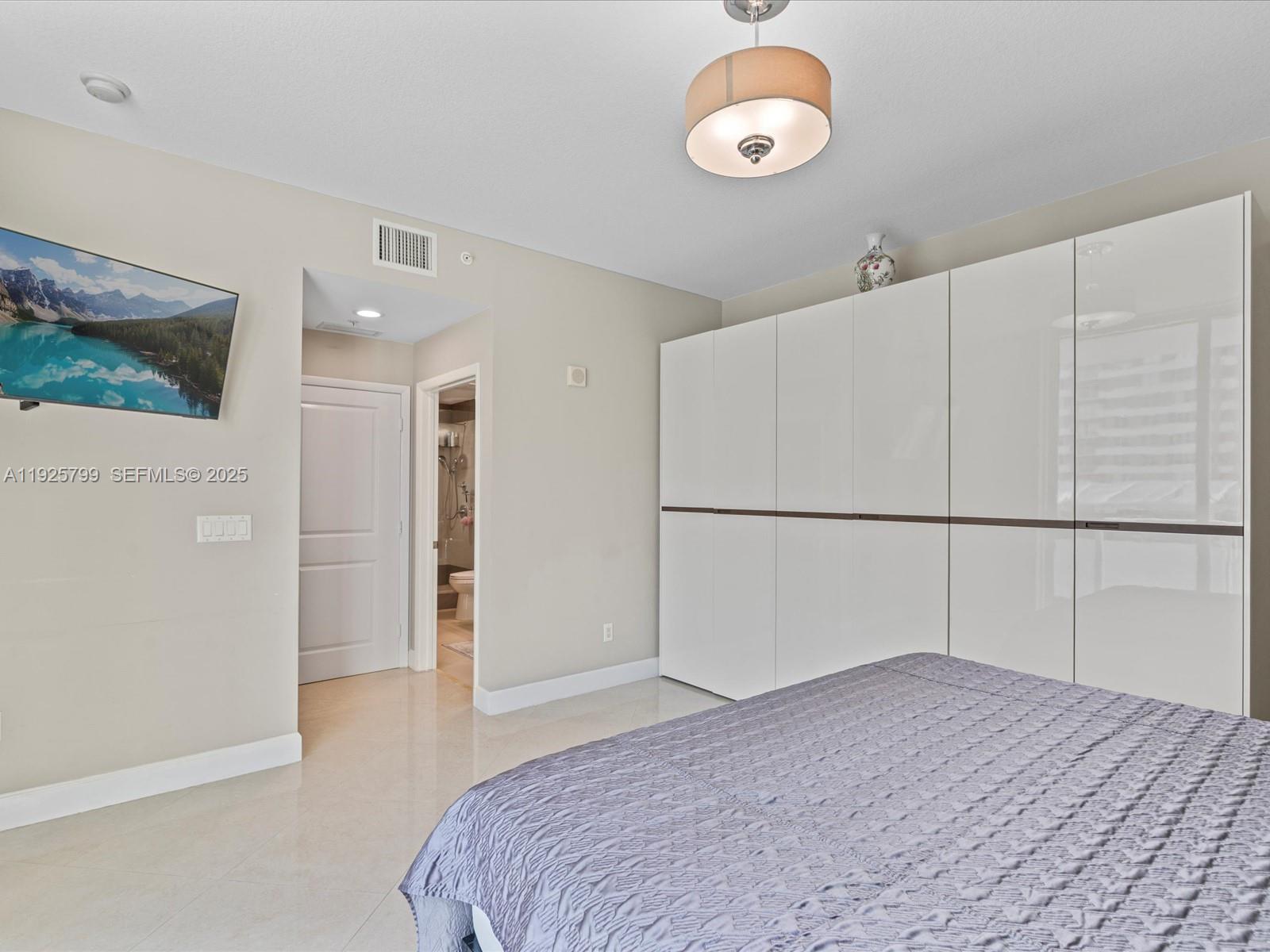 OCEAN MARINE YACHT CLUB C - Residential