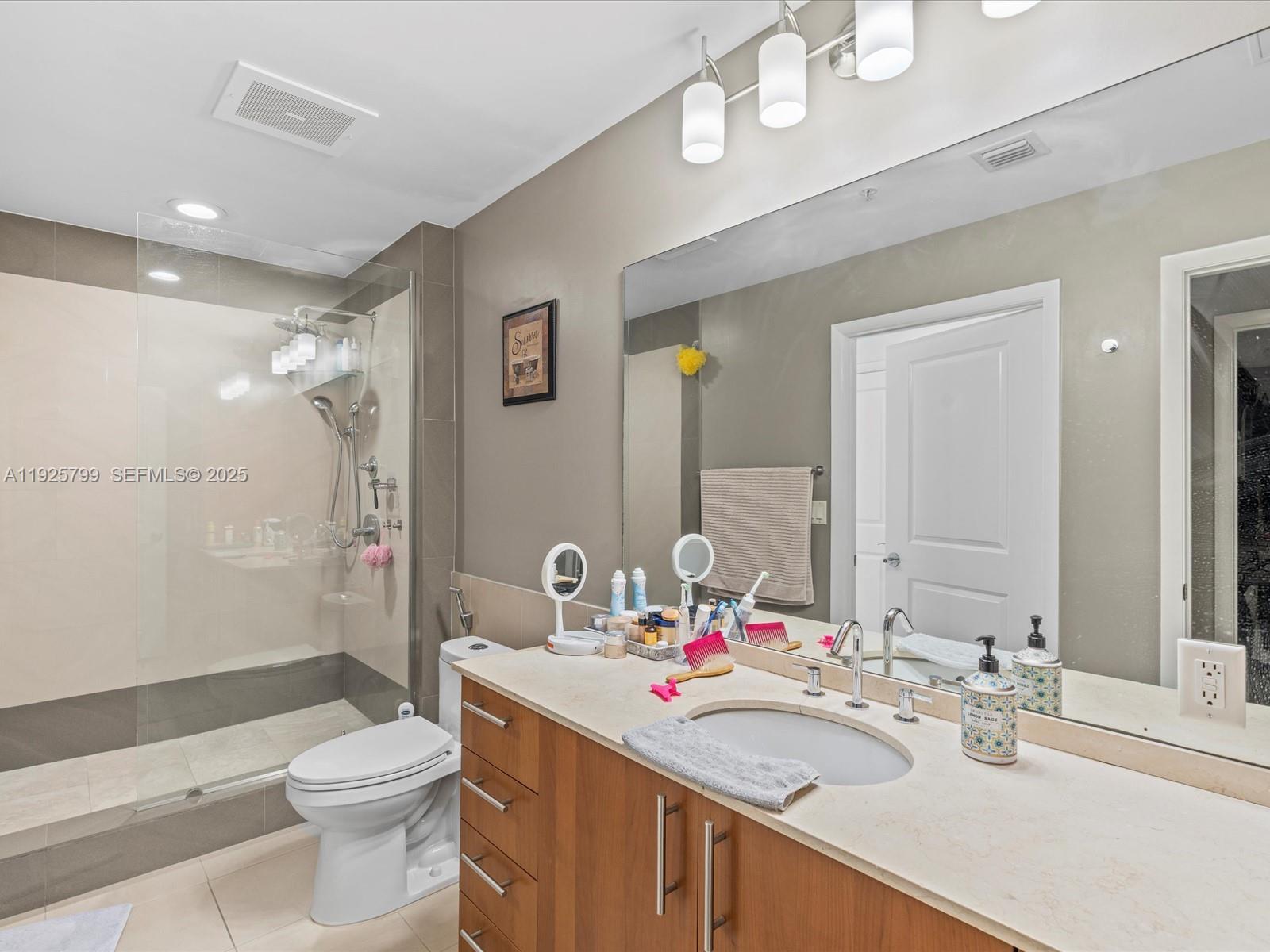 OCEAN MARINE YACHT CLUB C - Residential