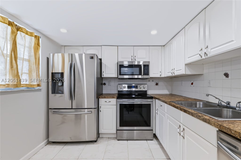 Photo of Plantation, FL 33324 (MLS # A12051839)
