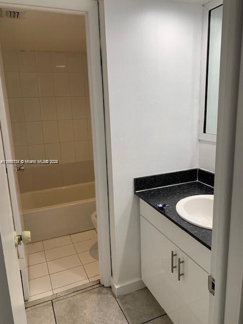 THE TERRACES CONDO PH II - Residential Lease