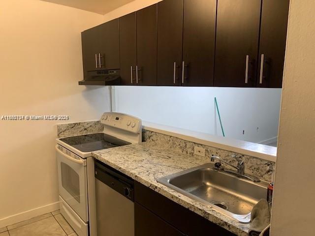 THE TERRACES CONDO PH II - Residential Lease
