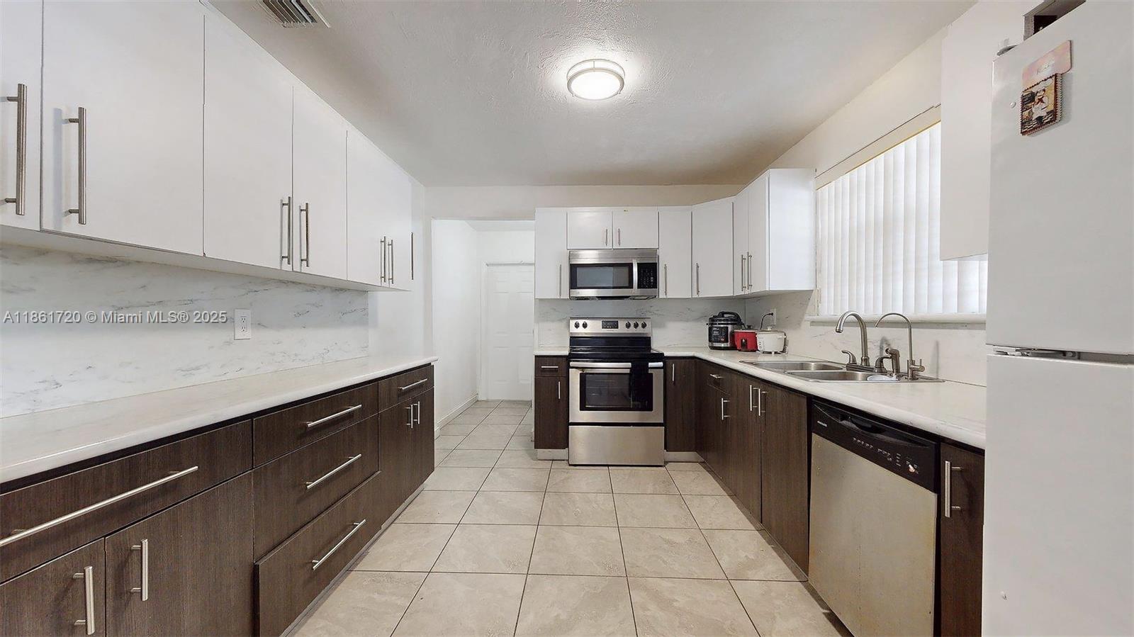 BELL GARDENS - Residential