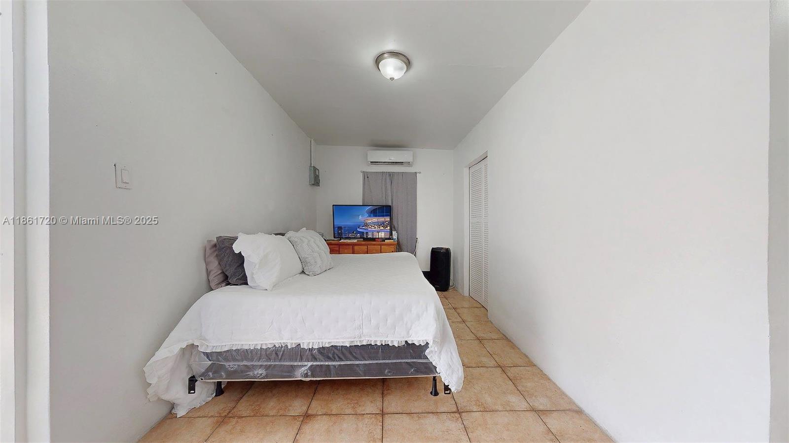 BELL GARDENS - Residential